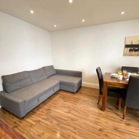 Stylish Maisonette And Studio In Victoria 伦敦 外观 照片