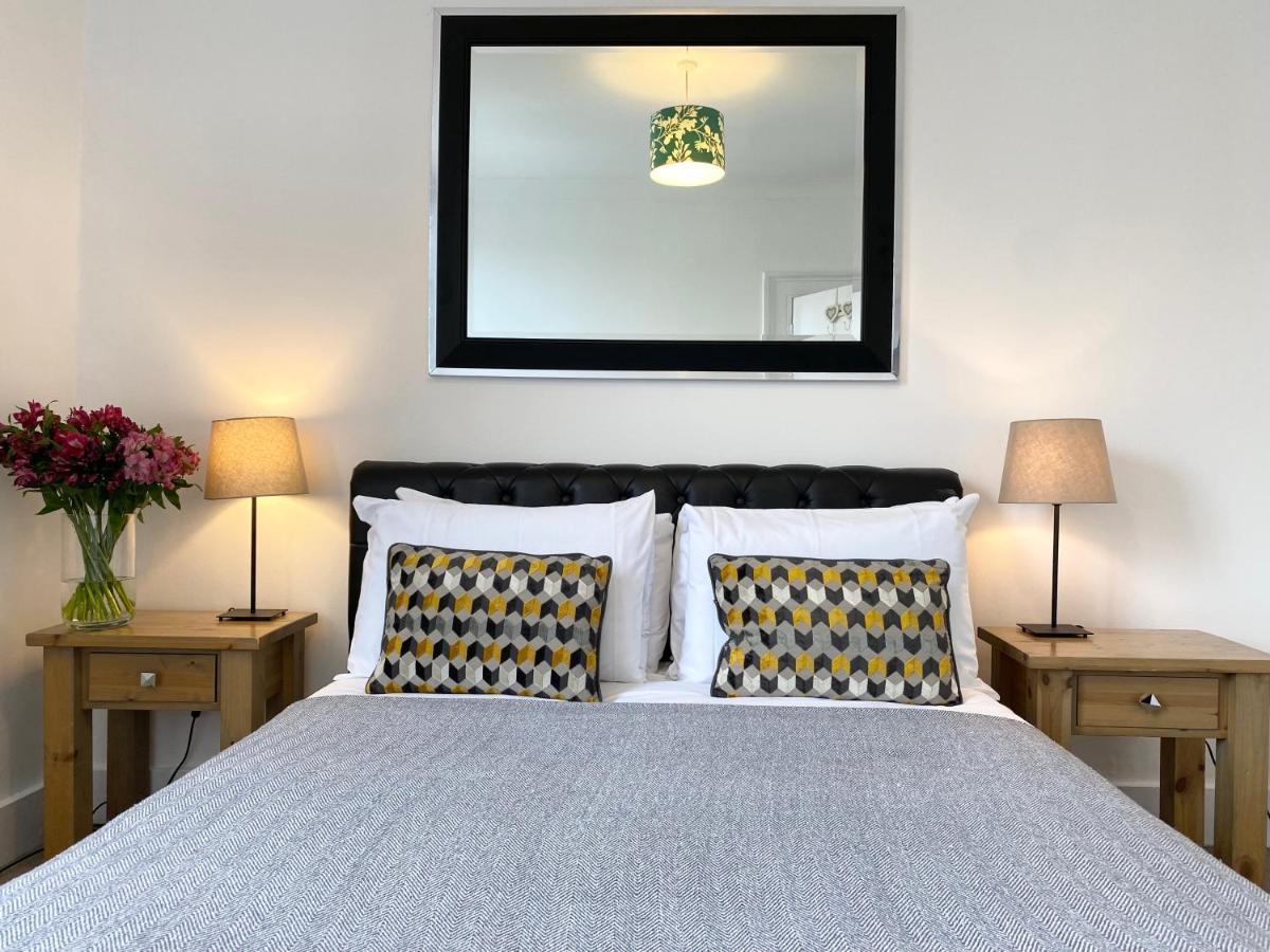 Stylish Maisonette And Studio In Victoria 伦敦 外观 照片