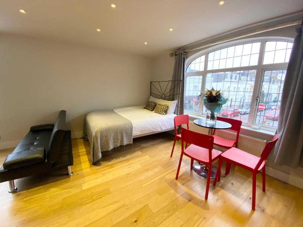 Stylish Maisonette And Studio In Victoria 伦敦 外观 照片