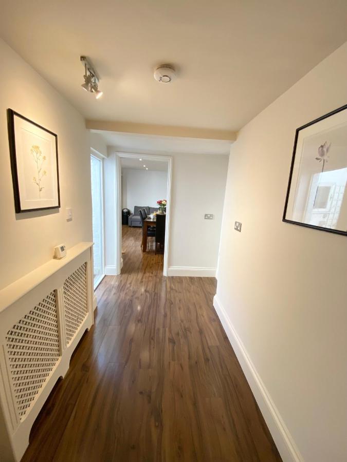Stylish Maisonette And Studio In Victoria 伦敦 外观 照片