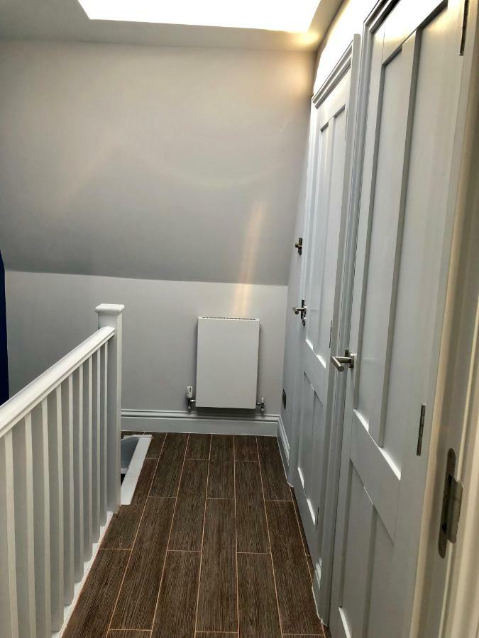 Stylish Maisonette And Studio In Victoria 伦敦 外观 照片