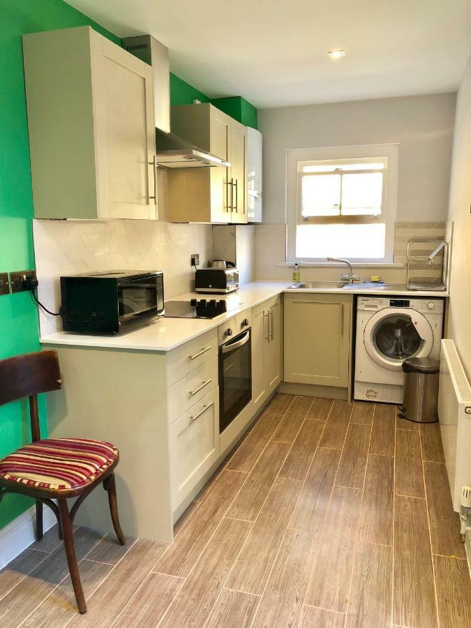 Stylish Maisonette And Studio In Victoria 伦敦 外观 照片