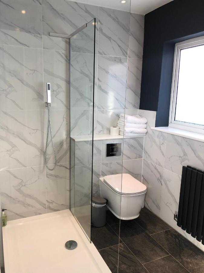 Stylish Maisonette And Studio In Victoria 伦敦 外观 照片