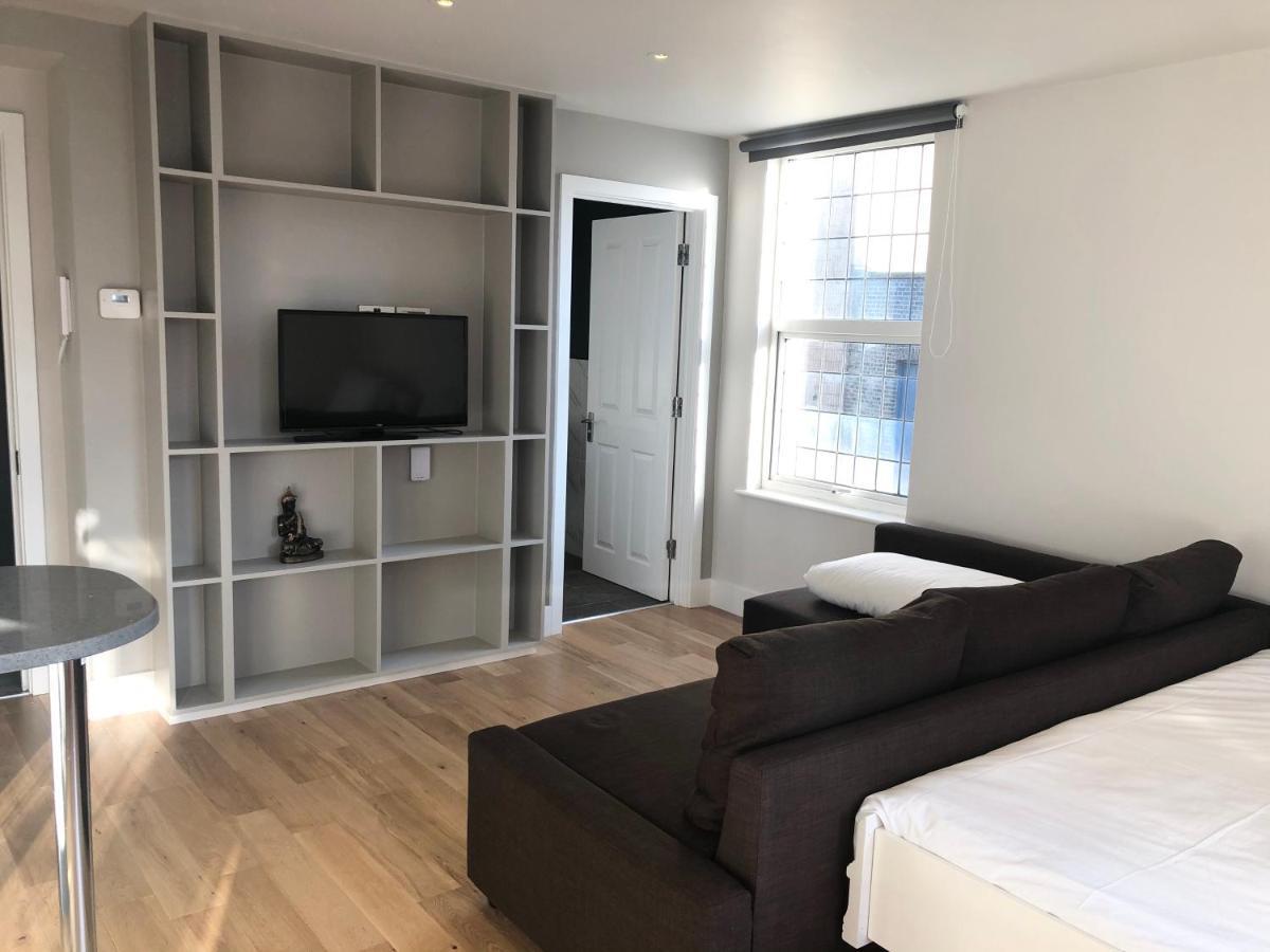 Stylish Maisonette And Studio In Victoria 伦敦 外观 照片